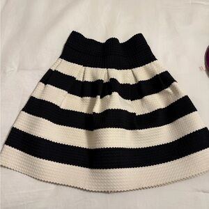 NWOT Anthropologie Girls From Savoy Pointe Belle Skirt, Size XS black white